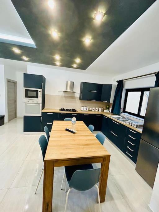 Cosy Home Close To The Sea, King-Size Bed San Pawl il-Baħar Eksteriør billede